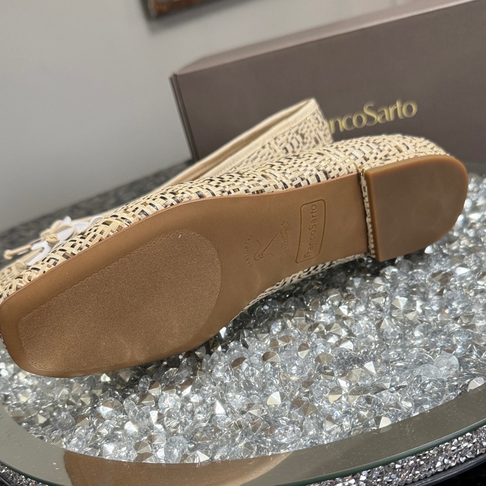 Franco Sarto Abigail Beige Woven Flats with White Bow Accents NEW 9W - Picture 11 of 14